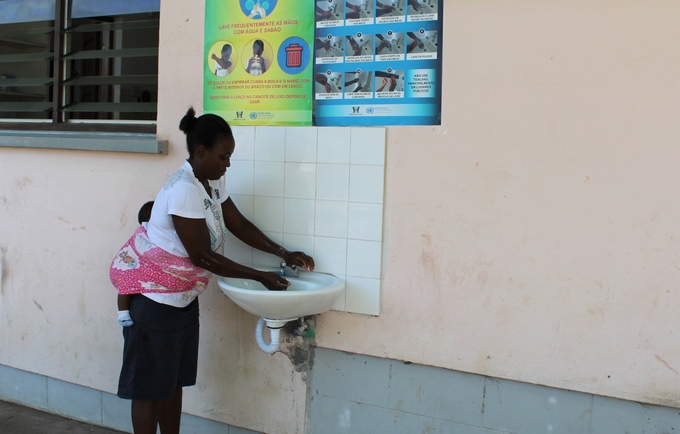 Lavar as mãos para prevenir contra o Coronavírus